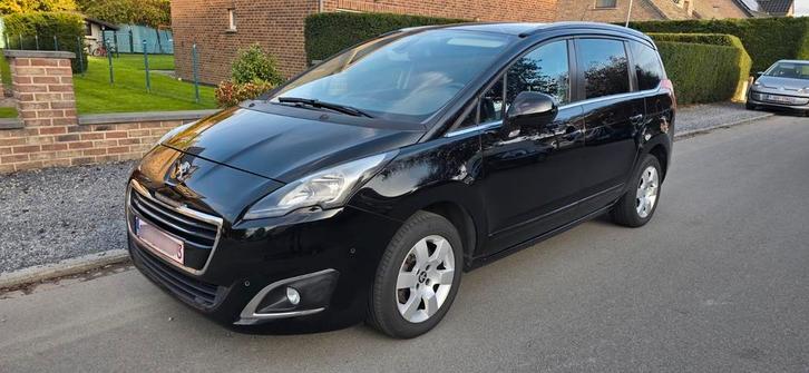 Peugeot 5008 STYLE, KLAAR OM TE REGISTREREN 7 zitplaatsen pe, Auto's, Peugeot, Particulier, ABS, Airbags, Airconditioning, Bluetooth