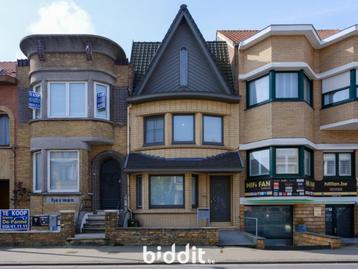 Instapklaar huis te koop in De Panne beschikbaar voor biedingen