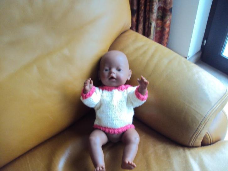 Poppenkleedjes - Poppenkleertjes -  Ecru-roze trui, Kinderen en Baby's, Speelgoed | Poppen, Nieuw, Ophalen of Verzenden