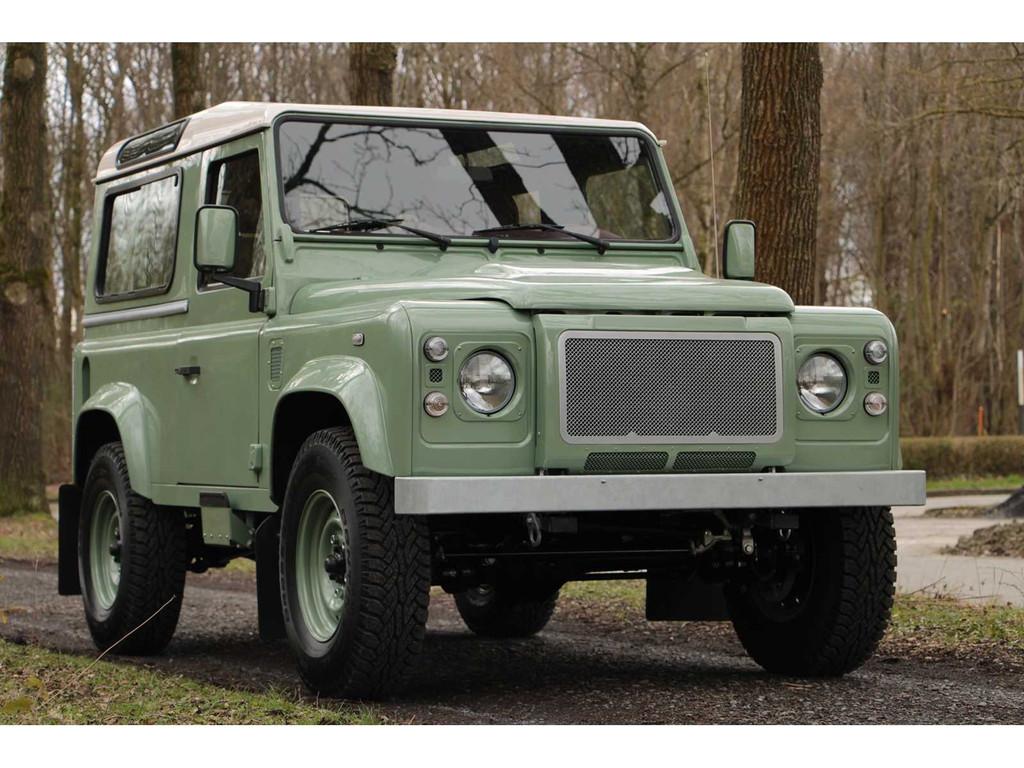 Land rover - Reimagined - Defender 90 - Car - 2012, Auto's, Land Rover, Bedrijf, Defender, Diesel, Overige carrosserie, Gebruikt