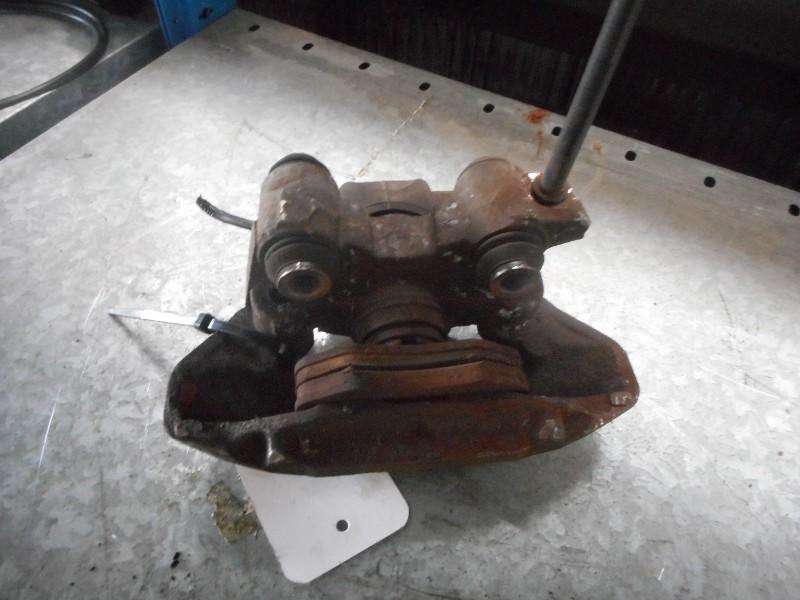 ETRIER DE FREIN ARRIÈRE DROIT Peugeot 206 (2A / C/H/J/S), Utilisé, Peugeot