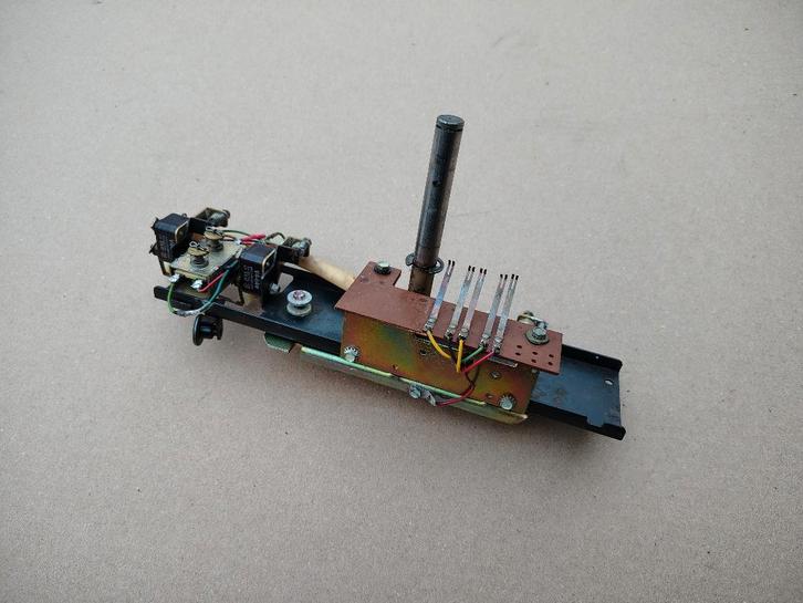 Selectie Arm Wurlitzer 3800 Americana (1973) jukebox, Verzamelen, Automaten | Jukeboxen, Wurlitzer, Verzenden