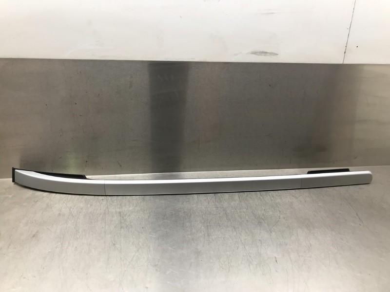 BARRE DE TOIT DROIT Kia Stonic (YB) (01-2017/-), Utilisé, Droite, Kia