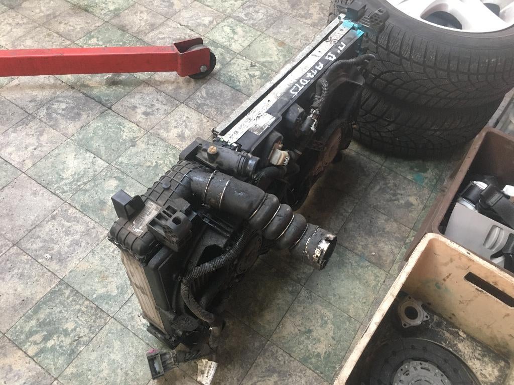 RADIATEUR OPEL MERIVA B 1700 TURBO DIESEL, Auto-onderdelen, Overige Auto-onderdelen, Opel, Gebruikt, Ophalen