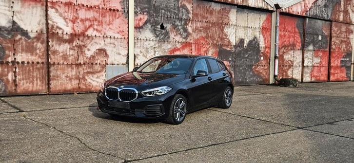 iA SPORT FULL BLACK WAGEN IS AL NIEUW/*LED KOPLAMP/CARPLAY, Auto's, BMW, Bedrijf, 2 Reeks, Adaptieve lichten, Airconditioning