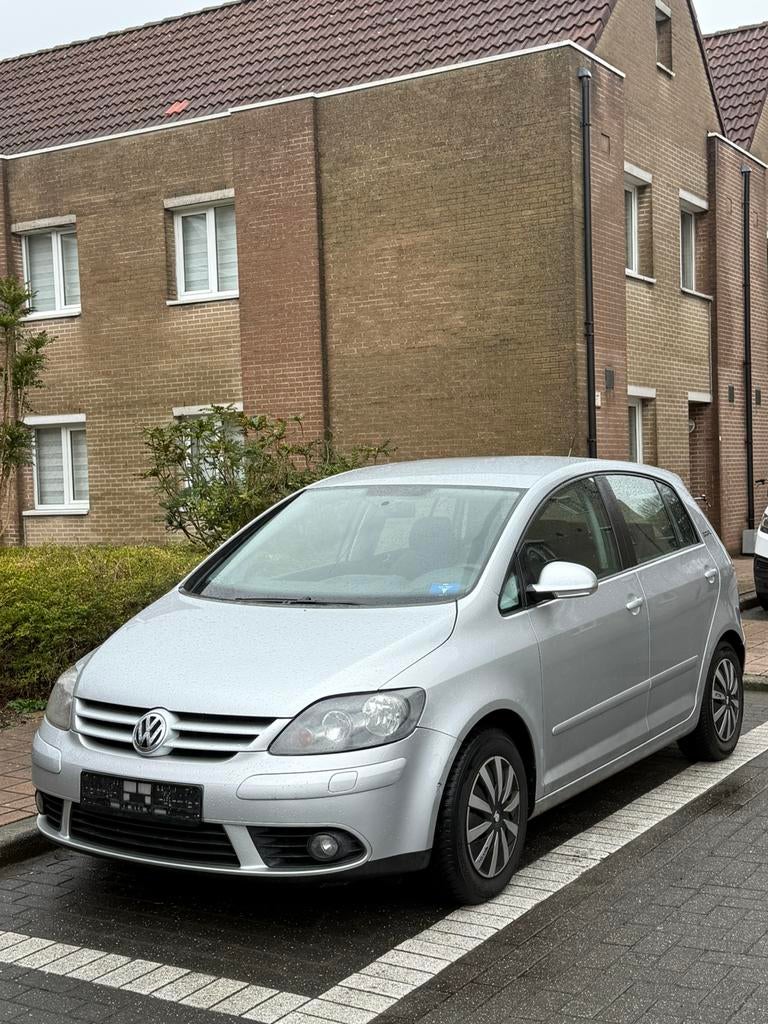 VW Golf Plus Goal Edition Essence Automatique + Inspection, Autos, Golf Plus, Argent ou Gris, Achat, Entretenue par le concessionnaire
