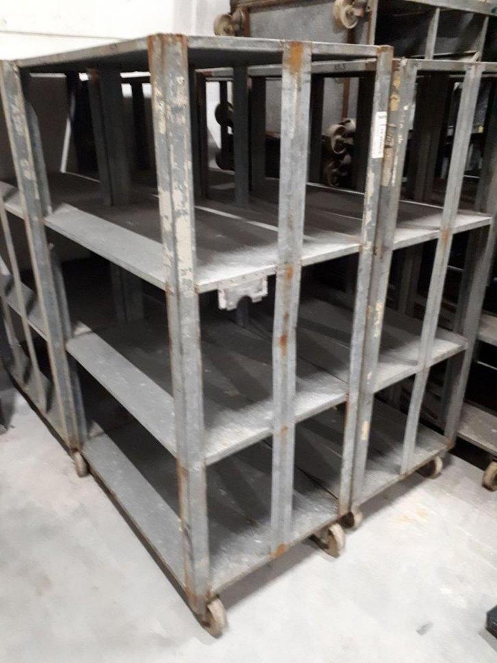 Rolcontainer met schappen - rek op wielen, Huis en Inrichting, Kasten | Stellingkasten, Gebruikt, Ophalen