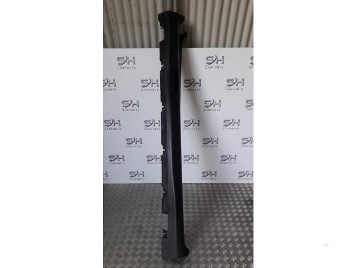 Zijskirt rechts van een Mercedes GLC-Klasse (992), Auto-onderdelen, Carrosserie, Mercedes-Benz, Gebruikt, 3 maanden garantie, Ophalen of Verzenden