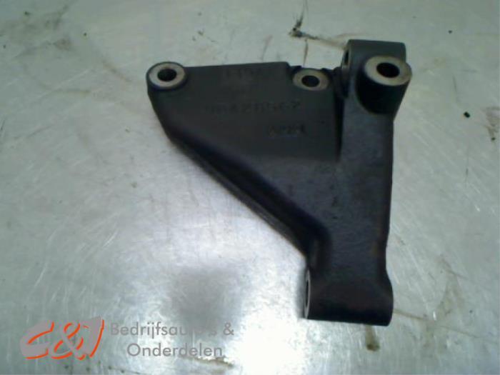 Support moteur d'un Fiat Ducato, -, 3 mois de garantie, Utilisé, Fiat