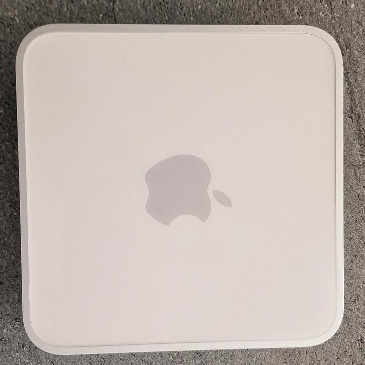 Mac mini fonctionne parfaitement, Informatique & Logiciels, Apple Desktops, Mac Mini, SSD, Enlèvement