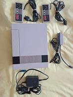 Nintendo...2 bakjes+ complete met alle kabels!!, Consoles de jeu & Jeux vidéo, Consoles de jeu | Nintendo NES, Envoi, Utilisé