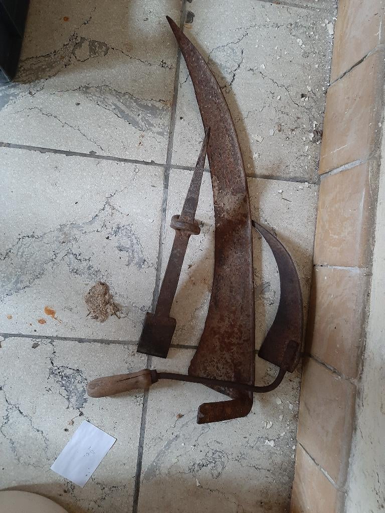 ZEIS + SIKKEL+AAMBEELD ZEIS, Ophalen, Sikkel