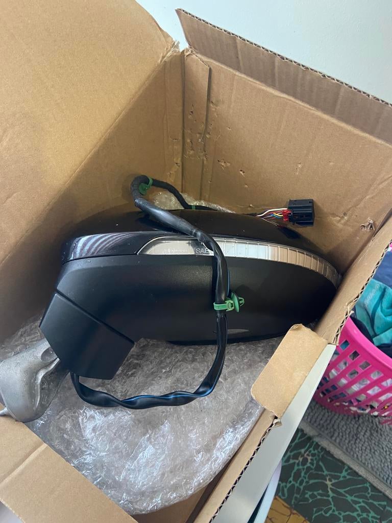 Spiegel VW Passat B8 2016, Ophalen, Gebruikt, Volkswagen