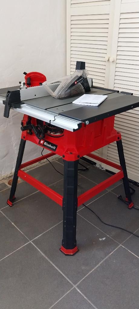 Tafelzaagmachine Einhell TC-TS 2225 U 254mm, Doe-het-zelf en Bouw, Gereedschap | Zaagmachines, Gebruikt, 1200 watt of meer, 70 mm of meer