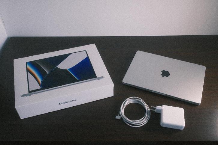 Macbook Pro 14 inches M1 Pro / 1TB SSD / 16GB RAM, Computers en Software, Apple Macbooks, Zo goed als nieuw, MacBook Pro, Overige groottes