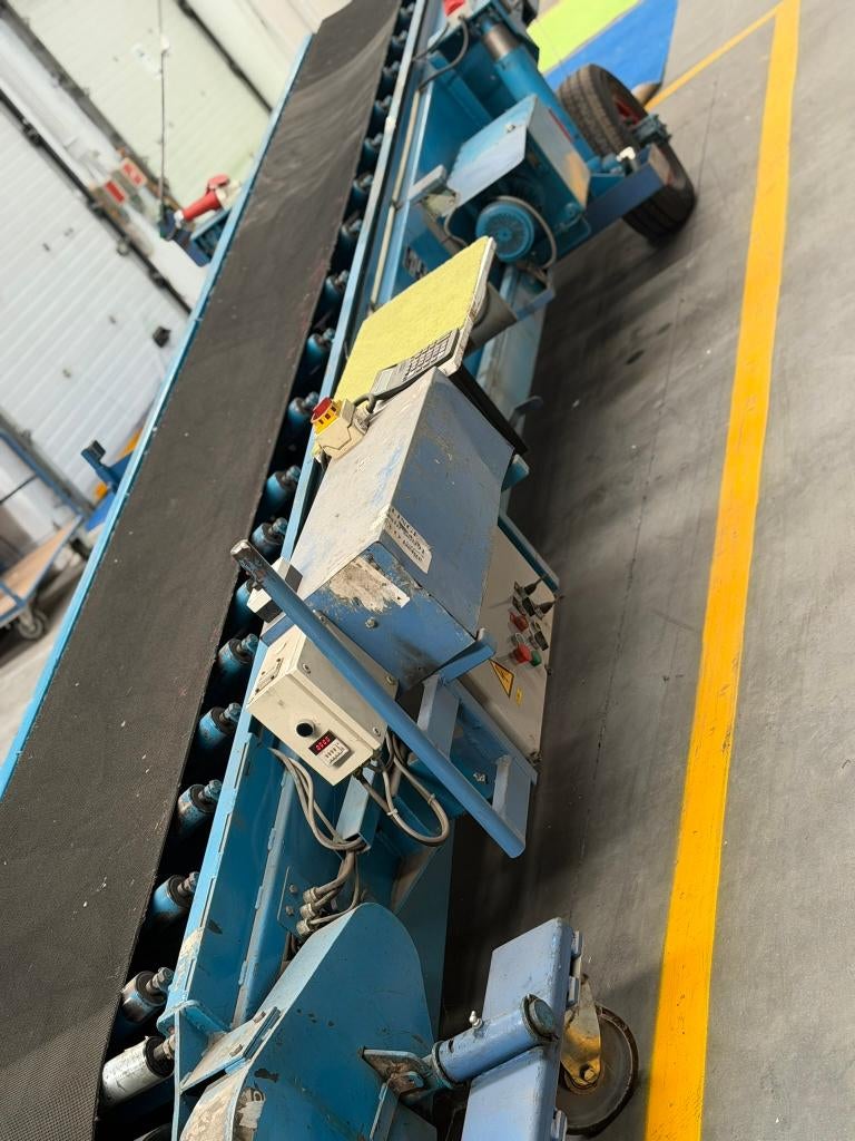 BANDE TRANSPORTEUSE, mobile et extensible, Enlèvement, Utilisé