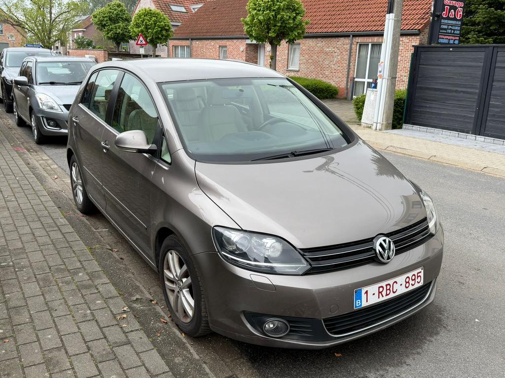Volkswagen golf plus 2011 - 1.6d AUTOMAAT dsg 210.000km, Auto's, Volkswagen, Bedrijf, Golf, Diesel, Automaat, Ophalen