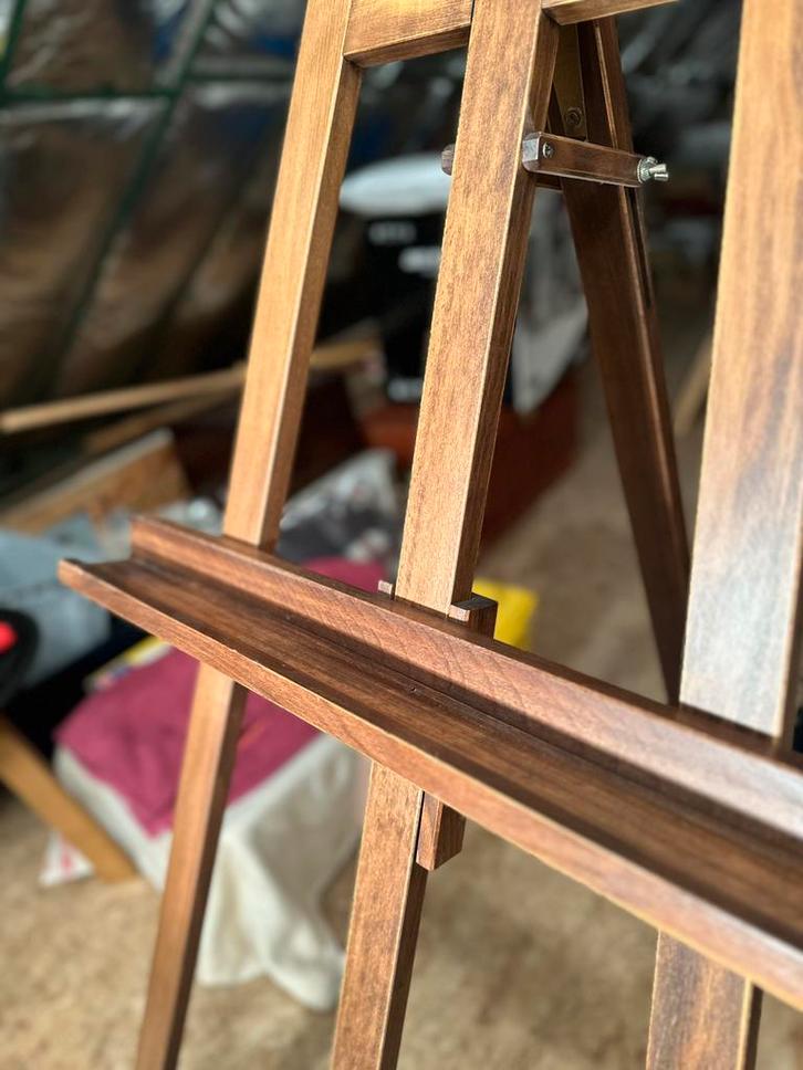 Houten atelier-schildersezel (Driepoot model), Hobby en Vrije tijd, Schilderen, Zo goed als nieuw, Ezel, Ophalen