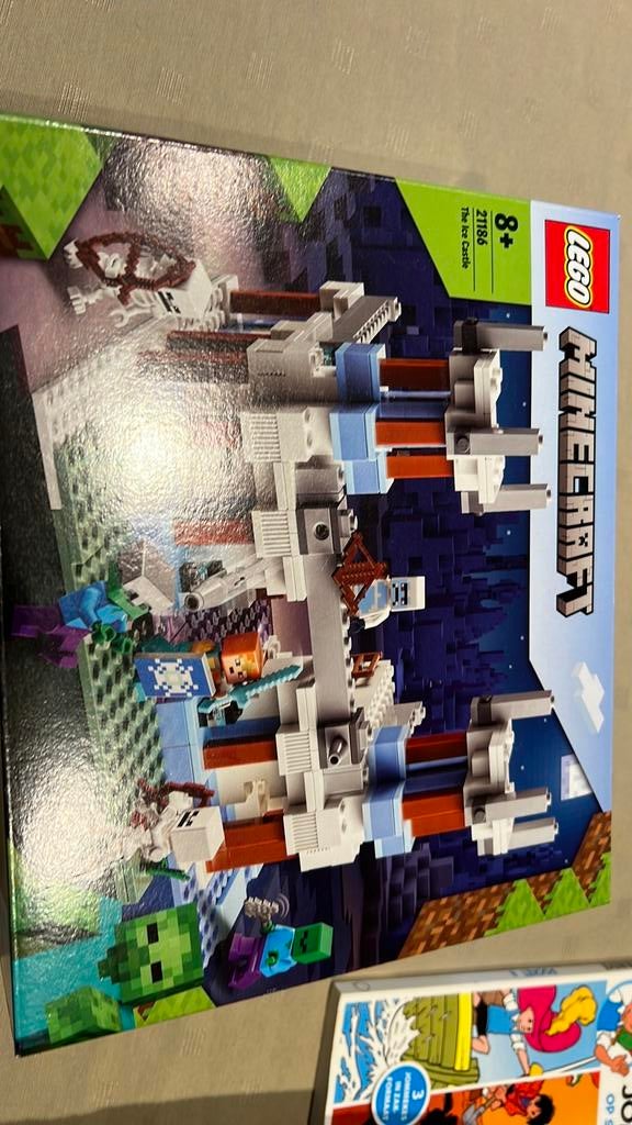Lego Minecraft: The ice castle, Minecraft, Lego, Ophalen of Verzenden, Zo goed als nieuw