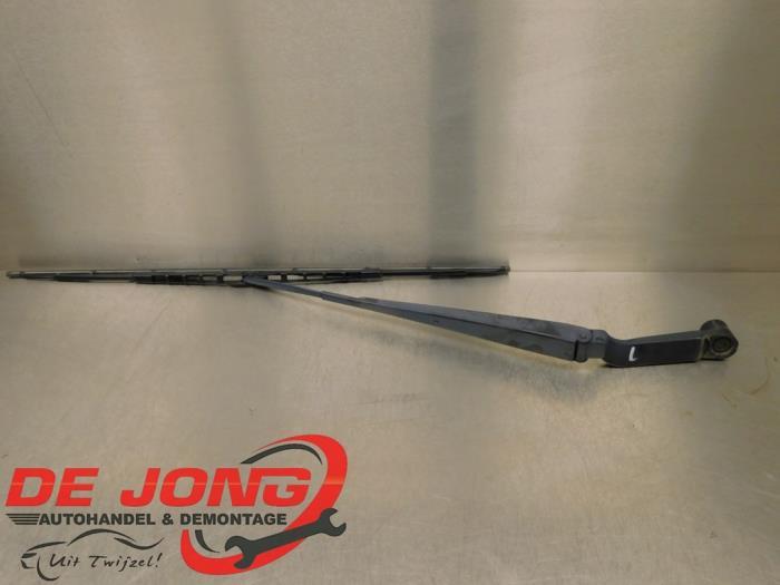 Ruitenwisserarm voor van een Nissan Qashqai, Auto-onderdelen, Ruiten en Toebehoren, Gebruikt, -, -, Ophalen of Verzenden