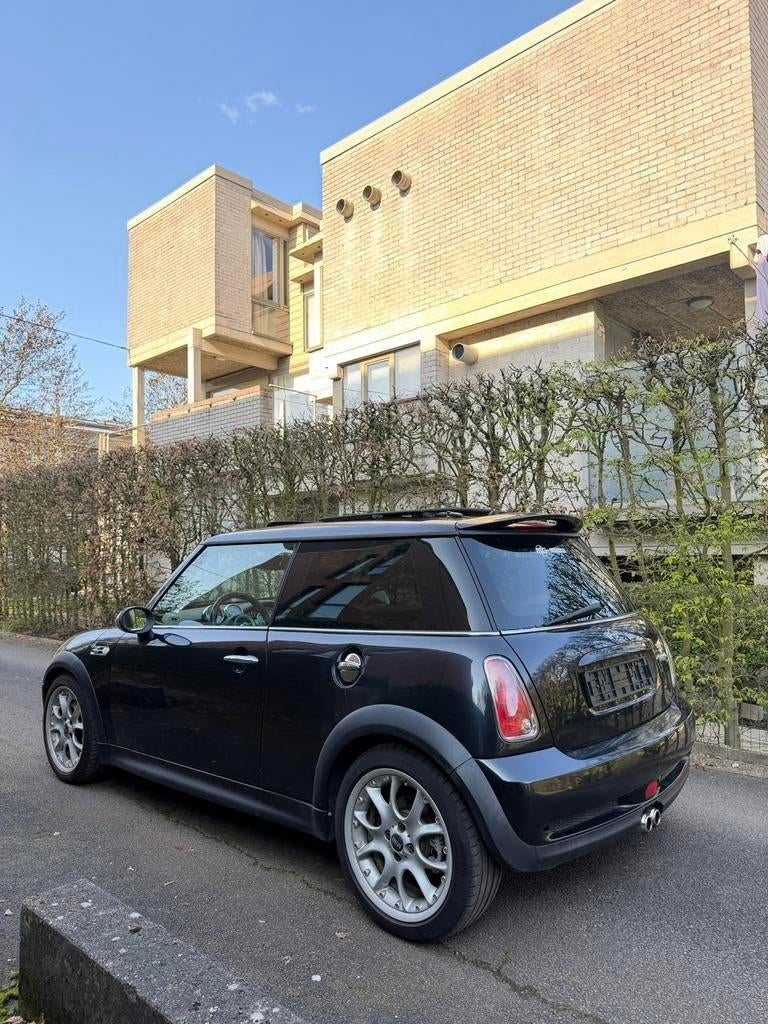 Mini Cooper S 1.6 Benzine 170PK 2006 – 161.000KM – FULL FULL, Auto's, Mini, 1600 cc, Zwart, Leder, Handgeschakeld