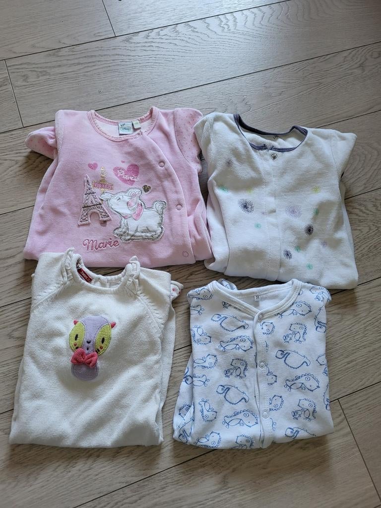 4 pyjama's maat 62, Kinderen en Baby's, Babykleding | Maat 62, Ophalen