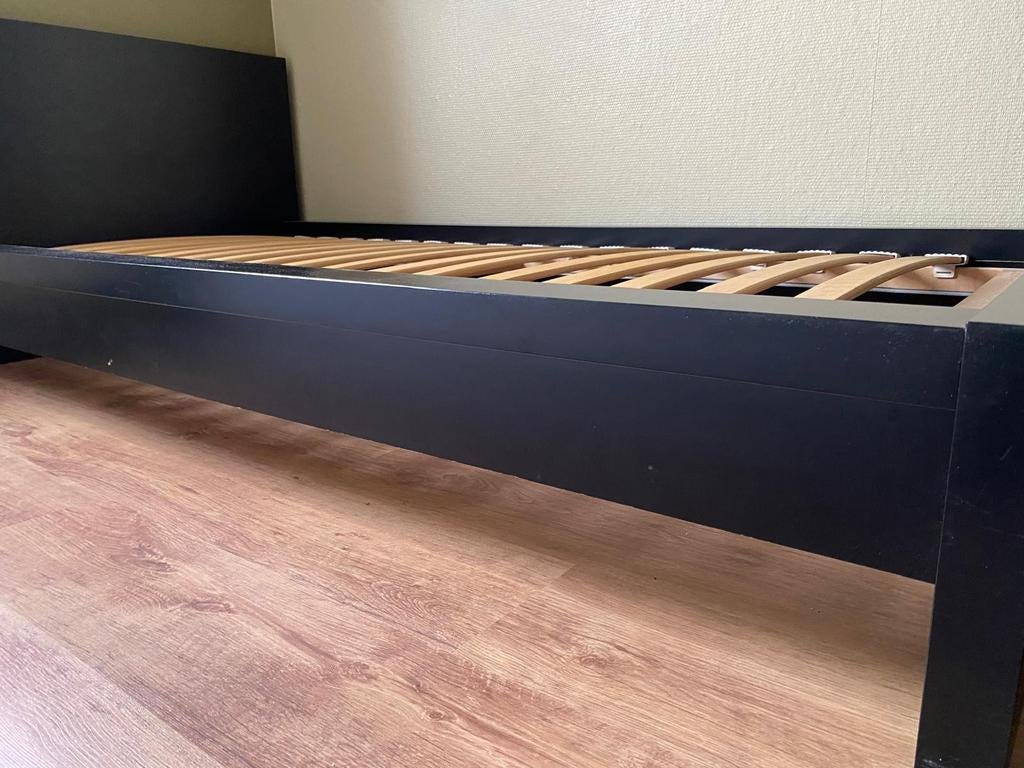 Kamer bed voor een person, Ophalen, Zwart, 210 cm