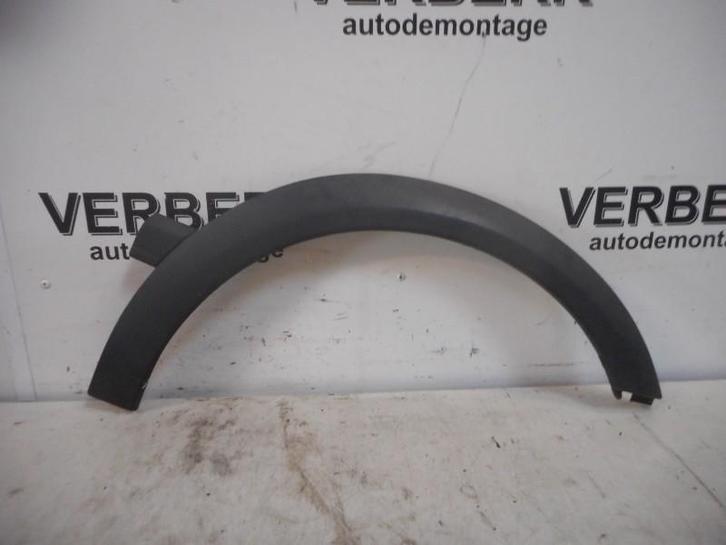 SIERLIJST SPATBORD RECHTS VOOR Golf III (1H1) (1h0853718a), Auto-onderdelen, Carrosserie, Volkswagen, Voor, Rechts, Gebruikt