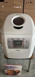 Broodbakmachine met kookboek, Elektronische apparatuur, Broodbakmachines, Ophalen, Zo goed als nieuw, Met timer, Kijkvenster