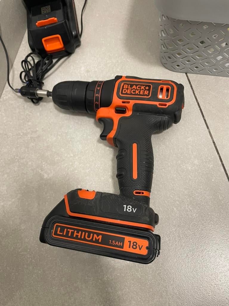 Schroefmachine Black Decker, Doe-het-zelf en Bouw, Ophalen, Zo goed als nieuw