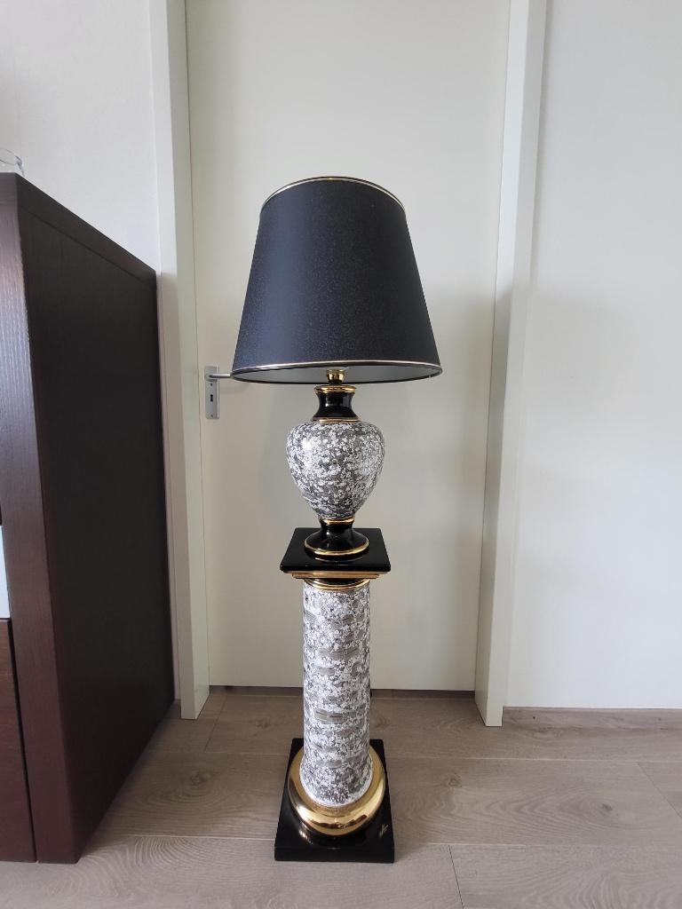 Zuil en lamp, Huis en Inrichting, Woonaccessoires | Zuilen en Pilaren, Ophalen