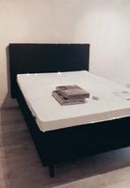 Boxspring 1,40m zwart stof goede staat, Ophalen, Zo goed als nieuw, Zwart