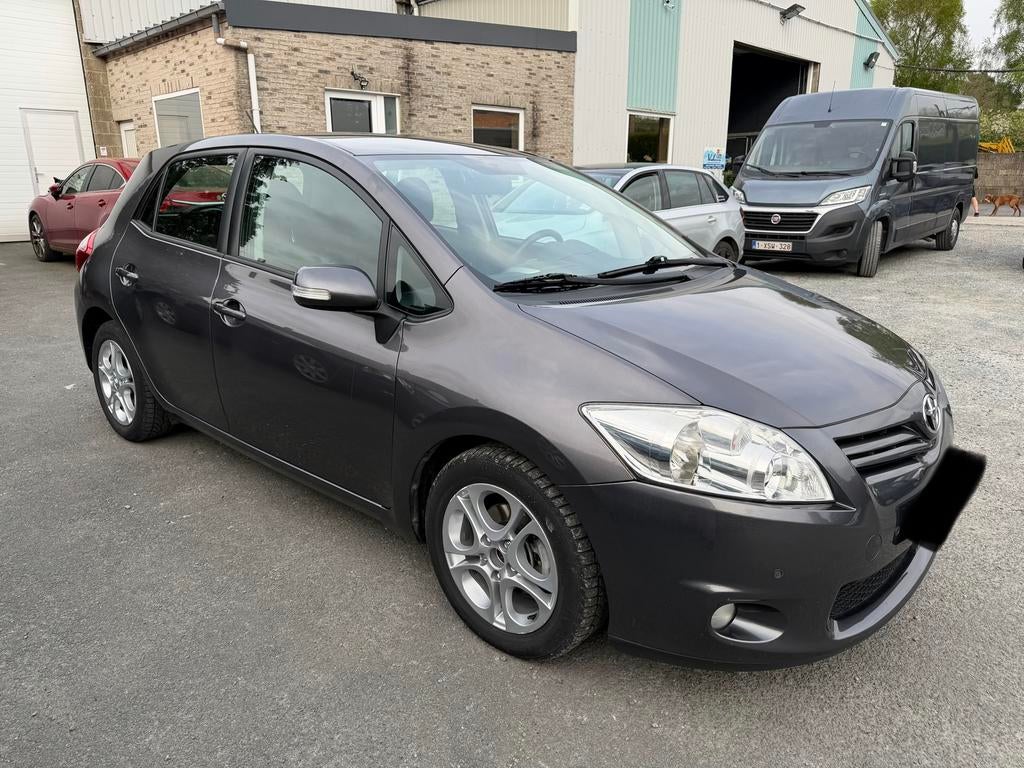 Toyotz auris 1.4 D4D. Superbe etat., Autos, Toyota, Entreprise, Achat, Auris, ABS, Caméra de recul, Airbags, Air conditionné, Climatisation automatique