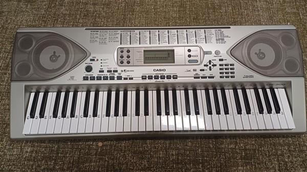 CLAVIER Casio CTK-900, Musique & Instruments, Claviers, Comme neuf, 61 touches, Casio, Sensitif, Enlèvement