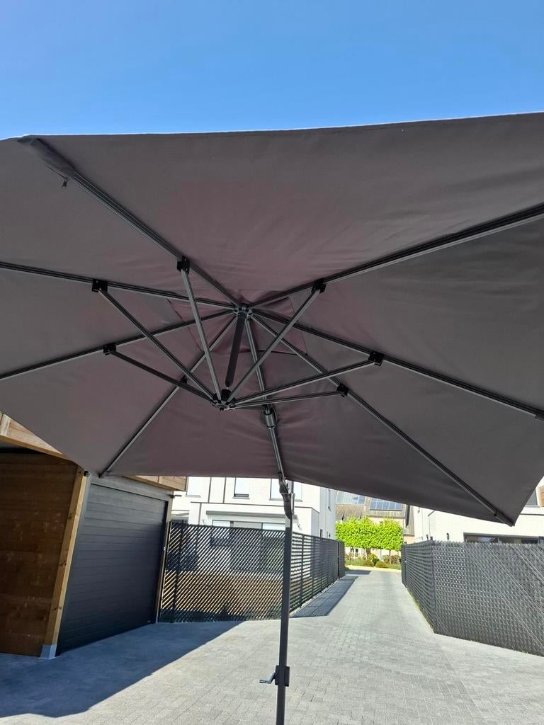 Zweefparasol voor tuin, Tuin en Terras, Parasols, Parasolvoet, Verstelbaar, Ophalen