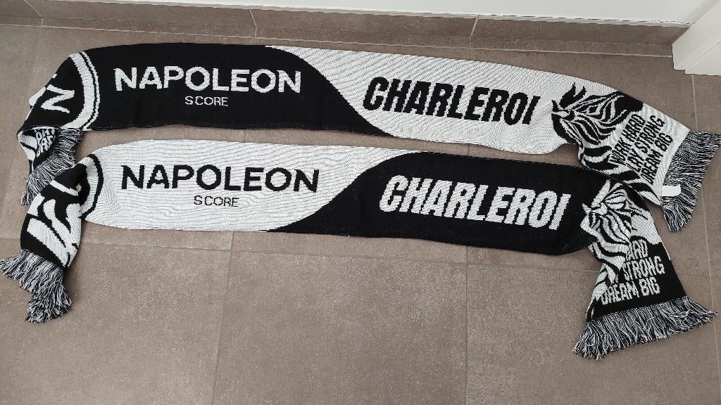 Sjaals Royal Charleroi Sporting Club, Collections, Enlèvement, Neuf, Fanion ou Écharpe