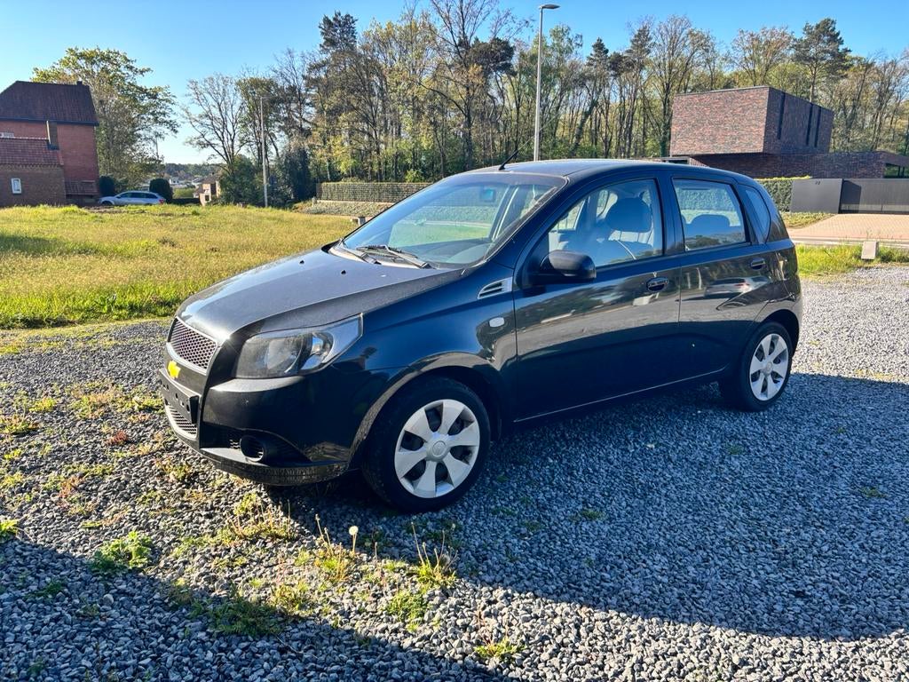 Chevrolet aveo 1.2i Gekeurd, Autos, Chevrolet, Euro 5, Achat, Aveo, Boîte manuelle