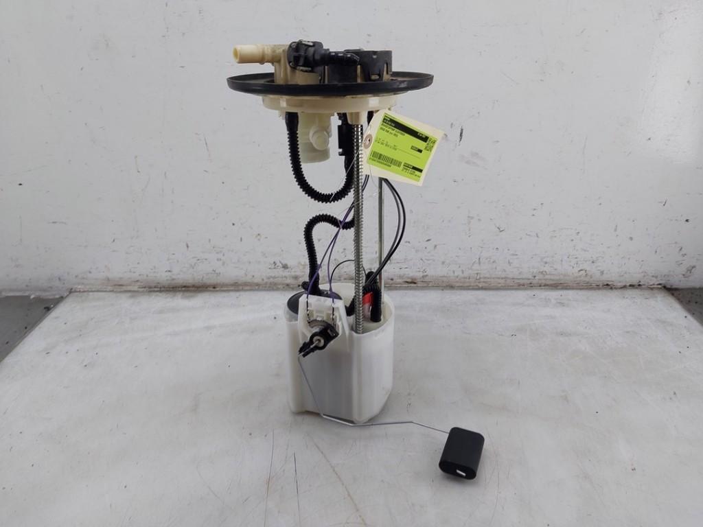 BRANDSTOFPOMP ELECT. RAM 1500 Crew Cab (DS), Taurusavenue 1
2132 LS  Hoofddorp, NL, Webaccessibility@stellantis.com, Gebruikt