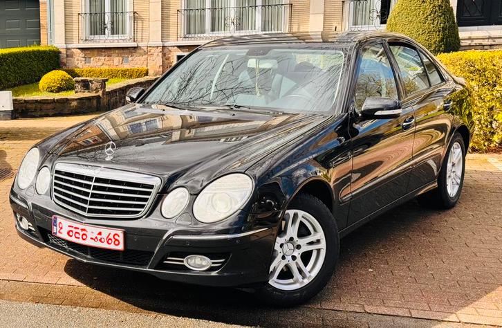 Mercedes E220 Avant-garde, Autos, Mercedes-Benz, Particulier, Classe E, Diesel, Euro 4, Berline, 4 portes, Automatique, Noir, Noir