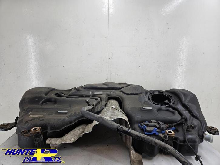 Brandstoftank Volvo XC90 II 2.0 D5 AWD ('14-'22) 31478386, Autos : Pièces & Accessoires, Systèmes à carburant, Volvo, Utilisé