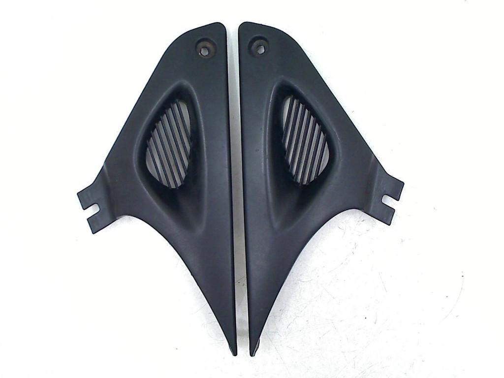 FRAME COVER Suzuki SV 650 1999-2002 (SV650N SV650S SV650), Motos, Dhr. S. di Majo, Utilisé, Info@cama-motorparts.nl, P.J. Troelstraweg 8 8
3144 CX  MAASSLUIS, NL