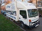 Nissan Cabstar 3.0dci 120.000 km!! kubus van 20 m, Auto's, Euro 5, Particulier, 3000 cc, Te koop