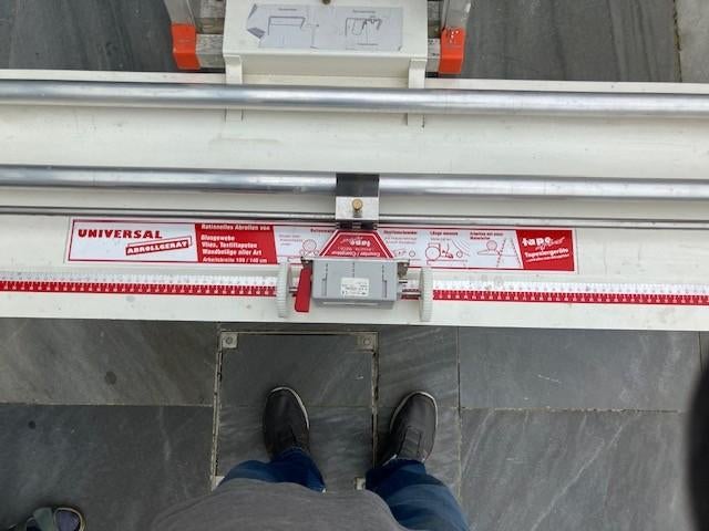 snijmachine voor behang, Enlèvement, Utilisé