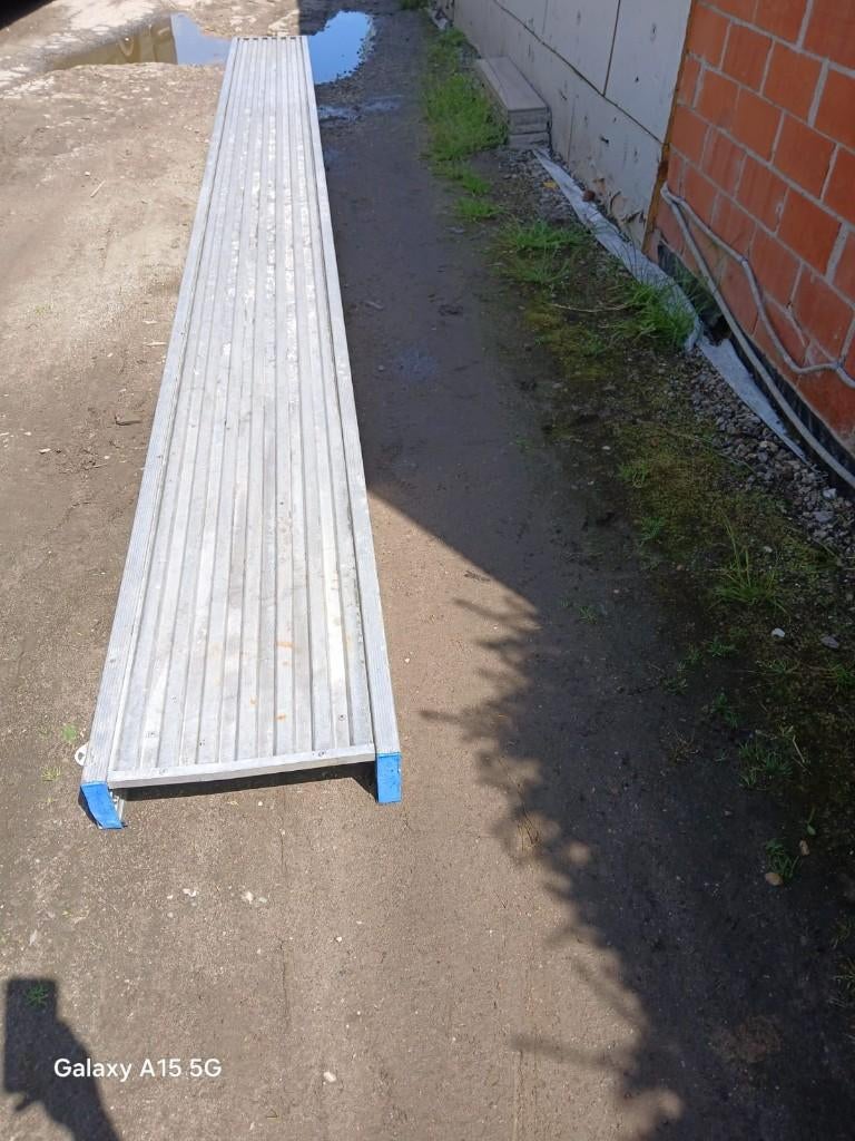 Loopbrug - Solide, Doe-het-zelf en Bouw, Ophalen, Zo goed als nieuw