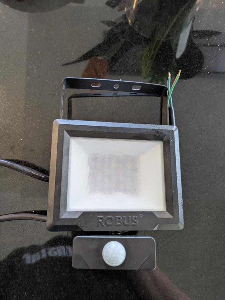 Nouveau projecteur LED Robus, Enlèvement ou Envoi, LED