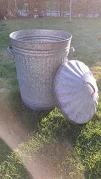 2 retro/zinken vuilbak met deksel (€50 per stuk/90 voor 2), Ophalen, Zo goed als nieuw
