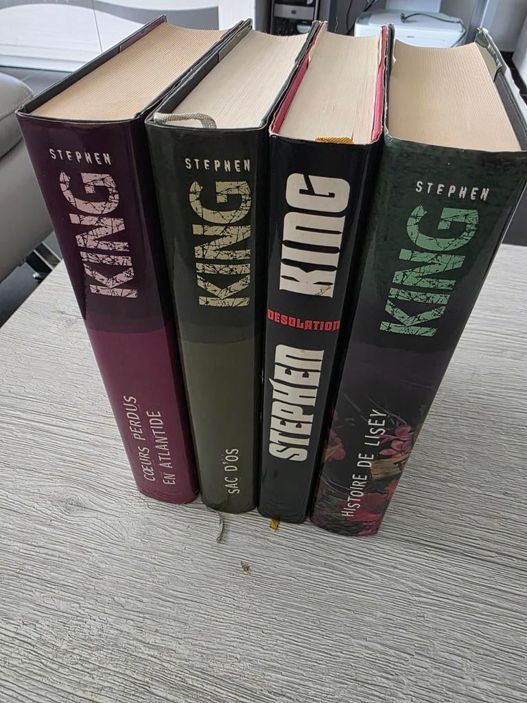 Lot de 4 livres de Stephen King, Livres, STEPHEN KING, Enlèvement ou Envoi, Utilisé, Amérique