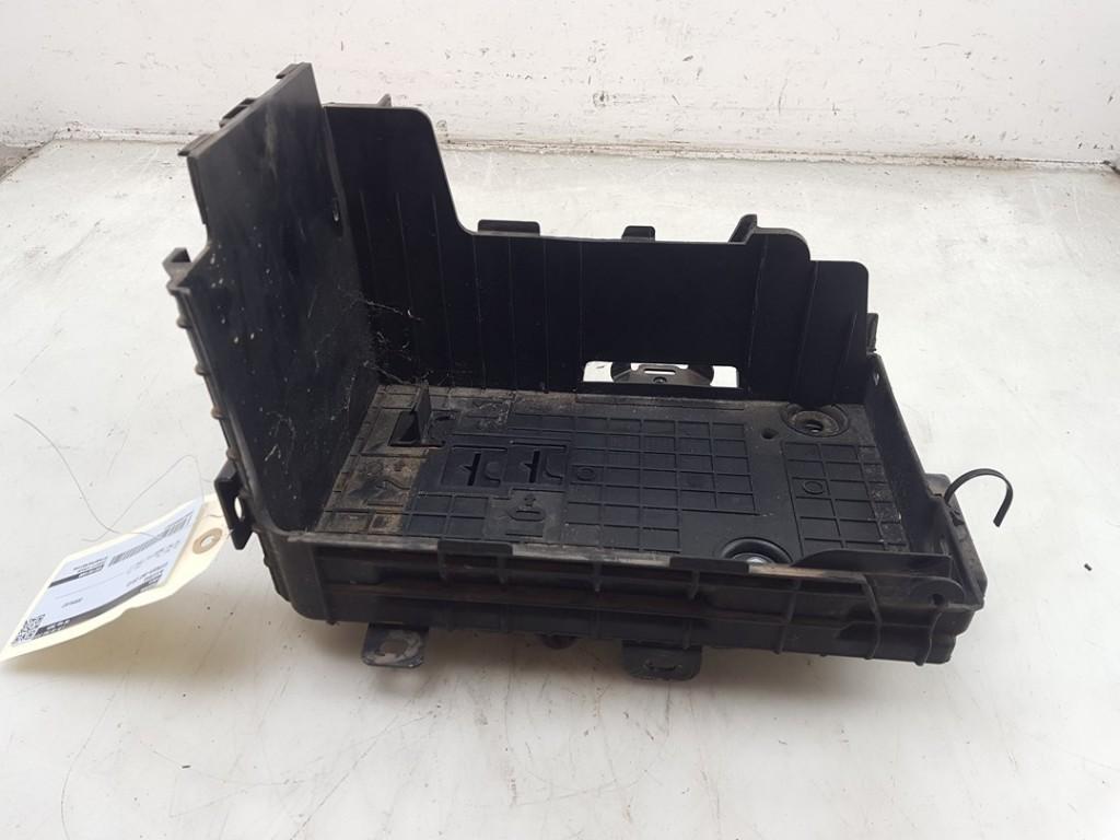 BAC A BATTERIE Citroën DS3 (SA) (|9801801880|3637909|), Utilisé, Citroën