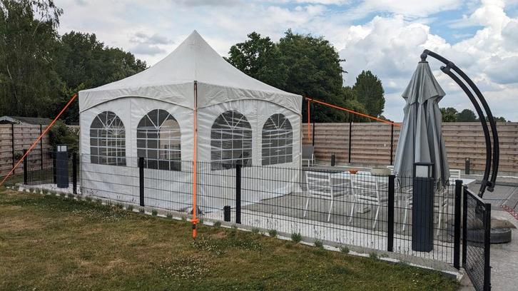 Pagode wit 4x4 820g/m², Tuin en Terras, Partytenten, Pagodetent, Ophalen