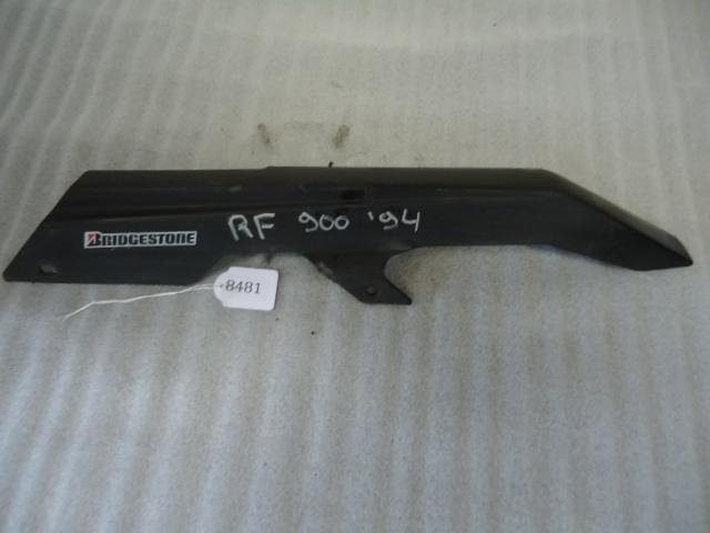 RF900 1993 - 1996 Suzuki Kettingcover D1-17117, Motos, Pièces | Suzuki
